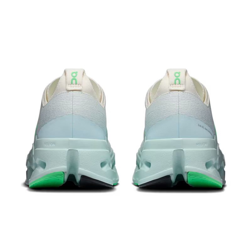 Women's On Cloudsurfer Max