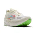 M's Brooks Hyperion Max 3