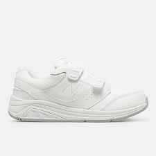 Women's New Balance Hook and Loop Leather 928v3 - Wide (D)