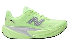 Women's New Balance FuelCell Rebel v5