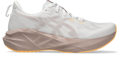 Women's ASICS NOVABLAST 5
