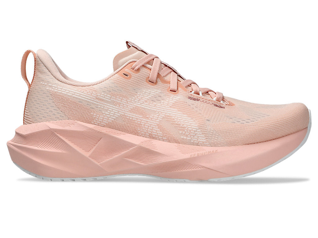 Women's ASICS NOVABLAST 5