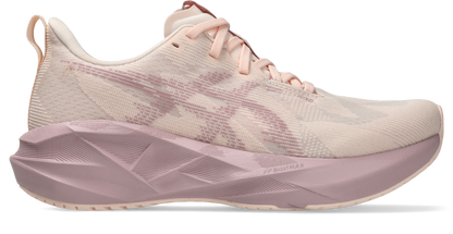 Women's ASICS NOVABLAST 5