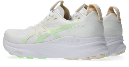 Women's ASICS GEL-KAYANO 32 - Wide