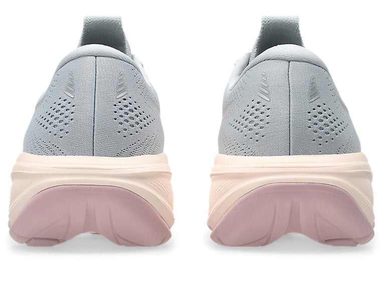 Women's ASICS GEL-CUMULUS 28