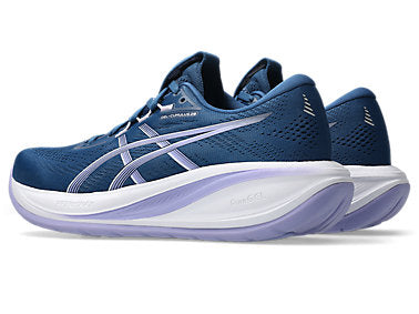 Women's ASICS GEL-CUMULUS 28