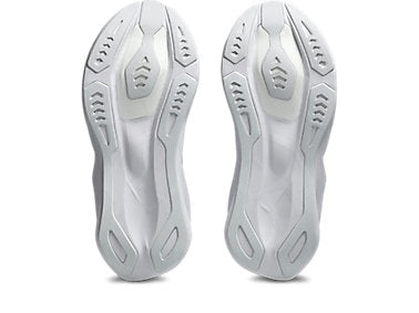 Women's Novablast 6