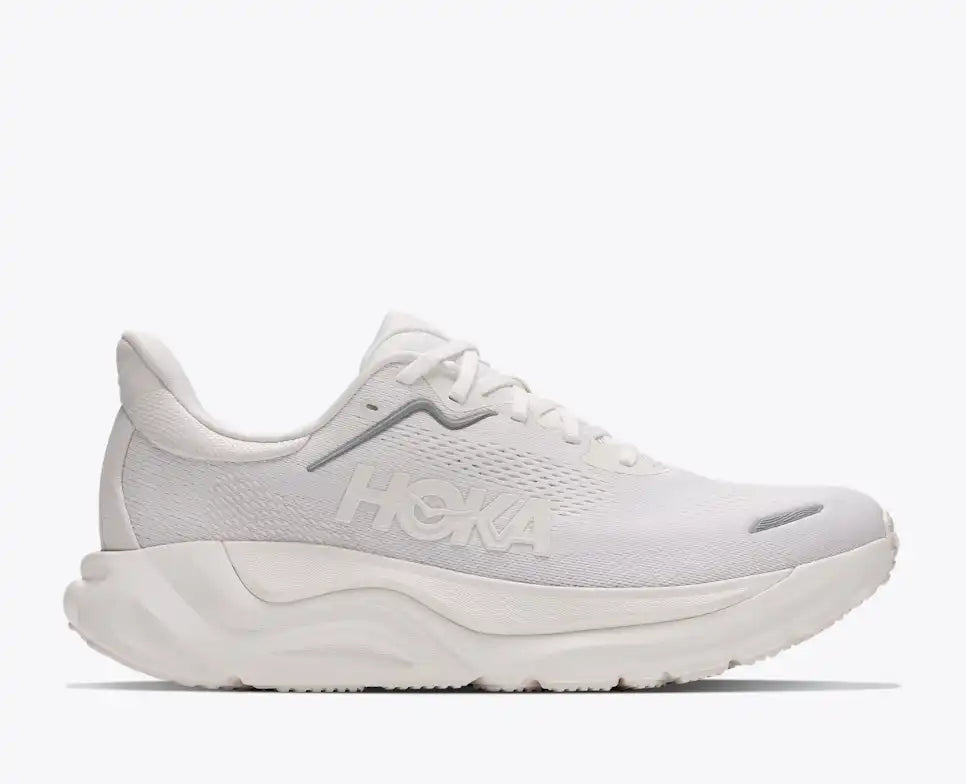 Women's Arahi 9