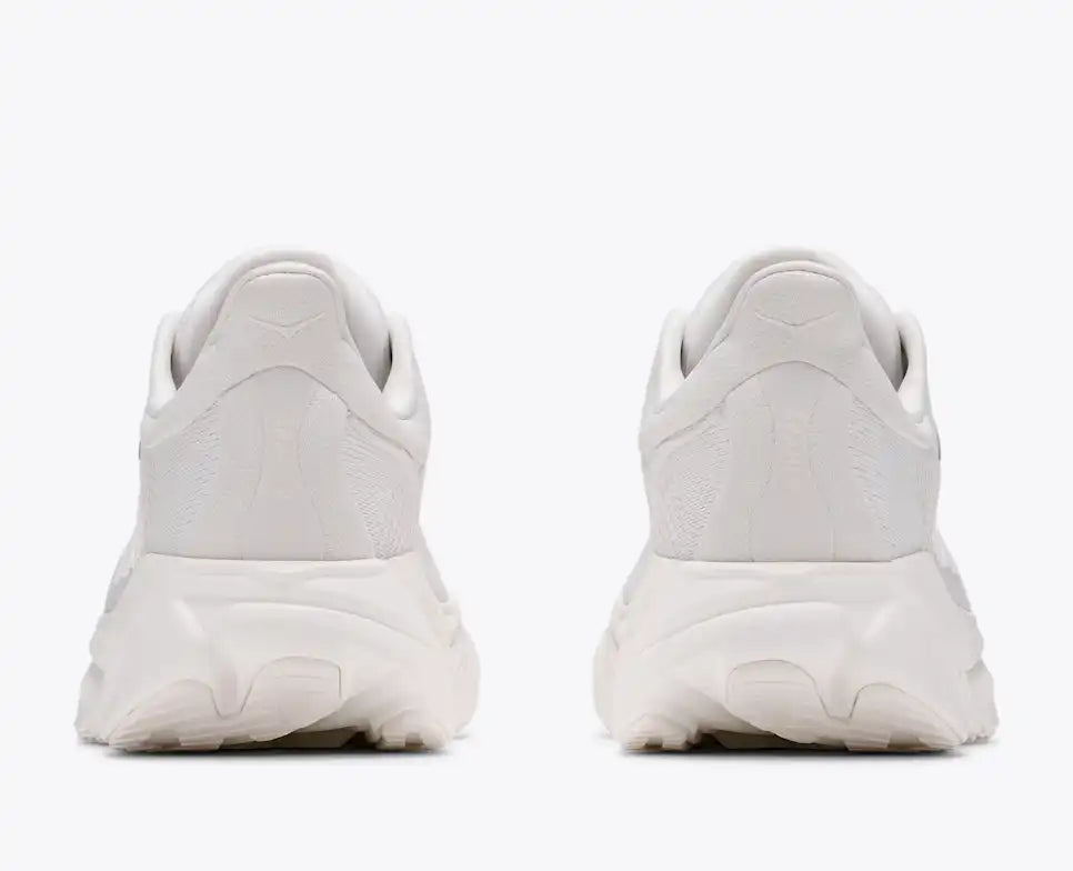 Women's Arahi 9
