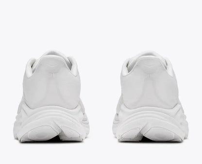 Women's Clifton 11