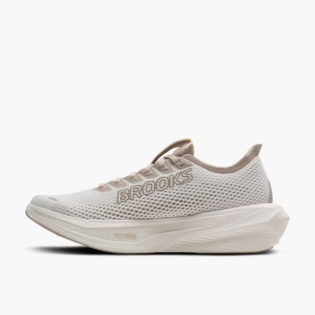 W's Brooks Hyperion 3