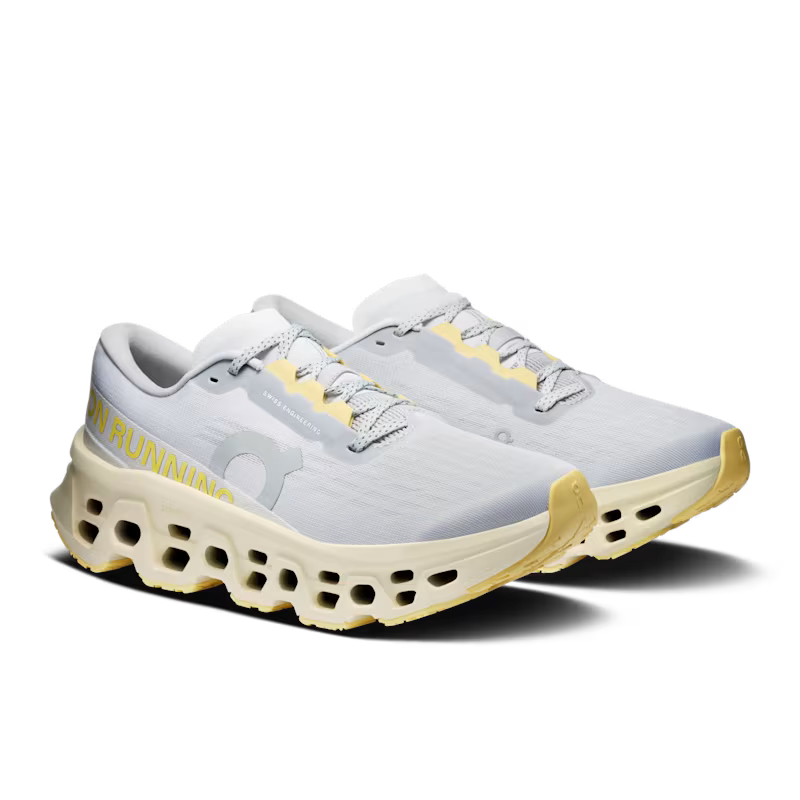 Women's On Cloudmonster 3
