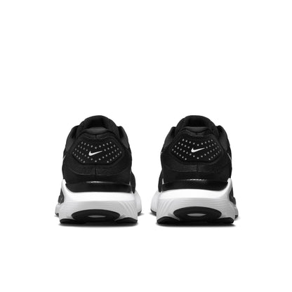 Women's Nike Structure 26