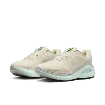 Women's Nike Structure 26