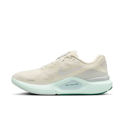 Women's Nike Structure 26