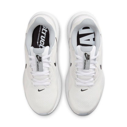 Women's Nike Structure 26