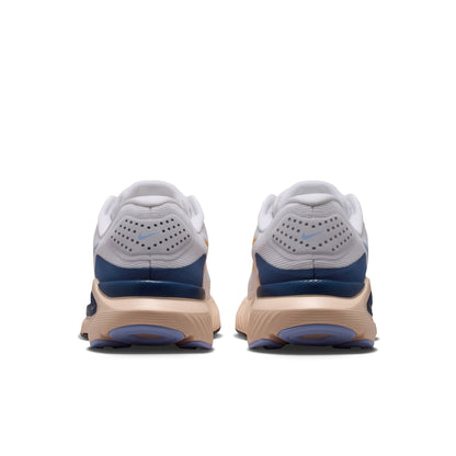 Women's Nike Structure 26