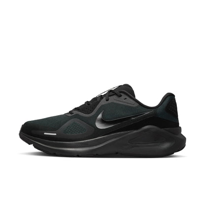 Men's Nike Structure 26