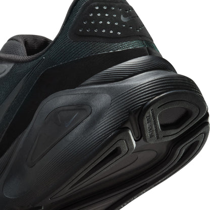 Men's Nike Structure 26