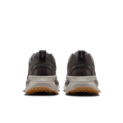 Men's Nike Vomero 18