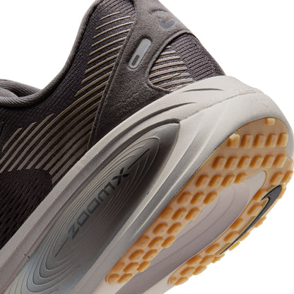 Men's Nike Vomero 18