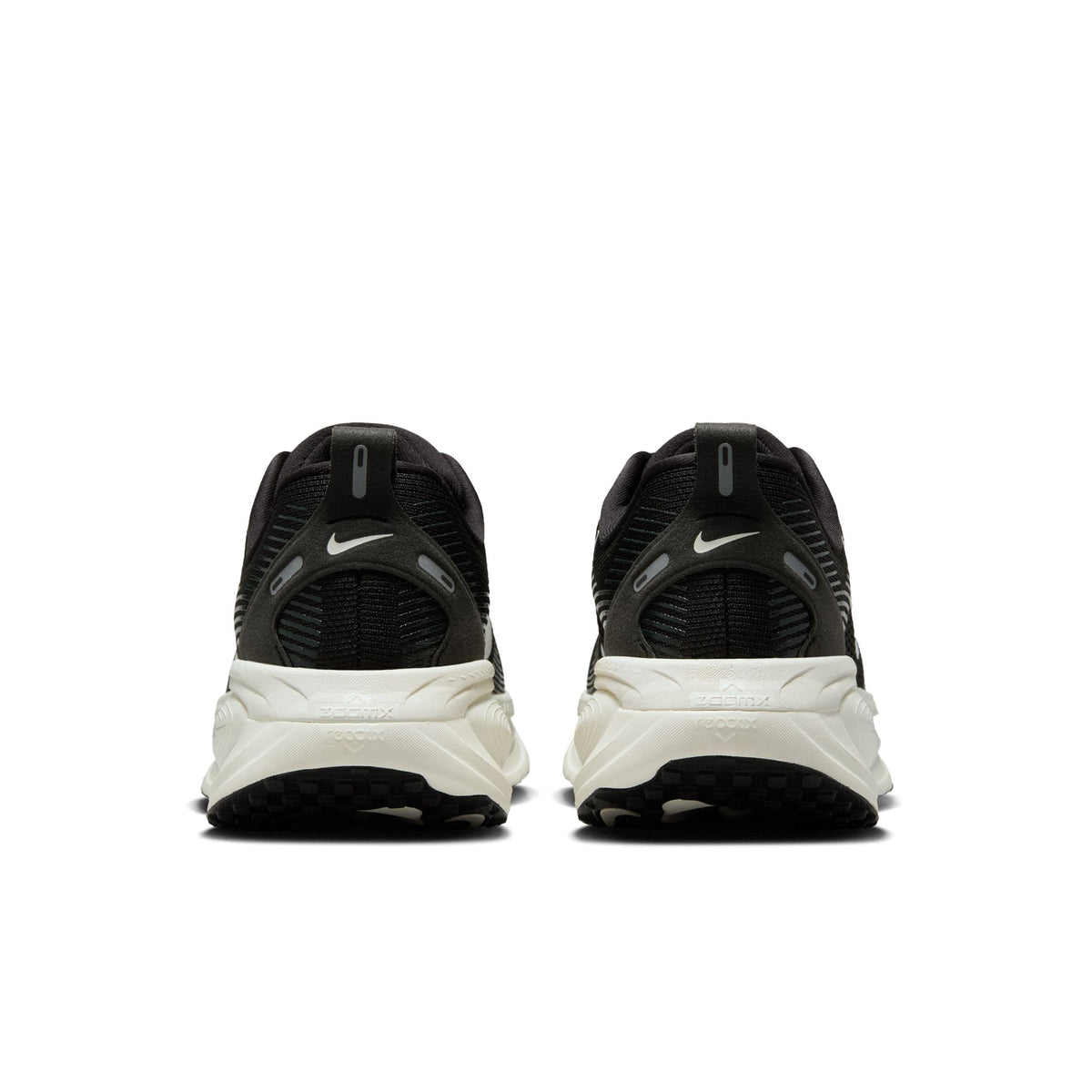 Women's Nike Vomero 18
