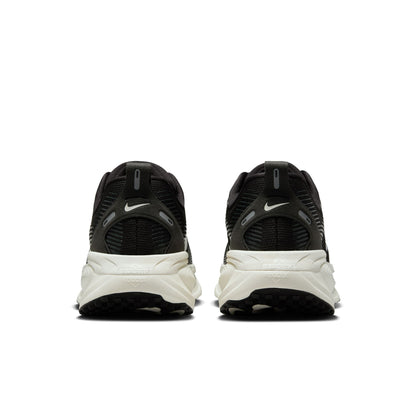 Women's Nike Vomero 18