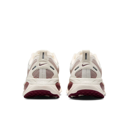 Women's Nike Vomero 18