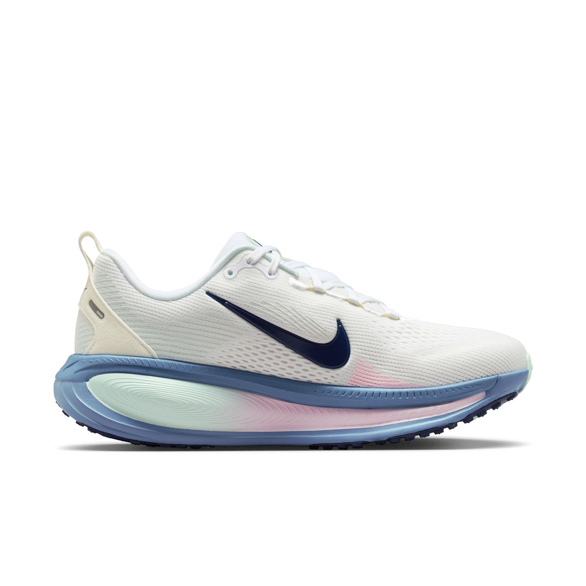Women's Nike Vomero 18