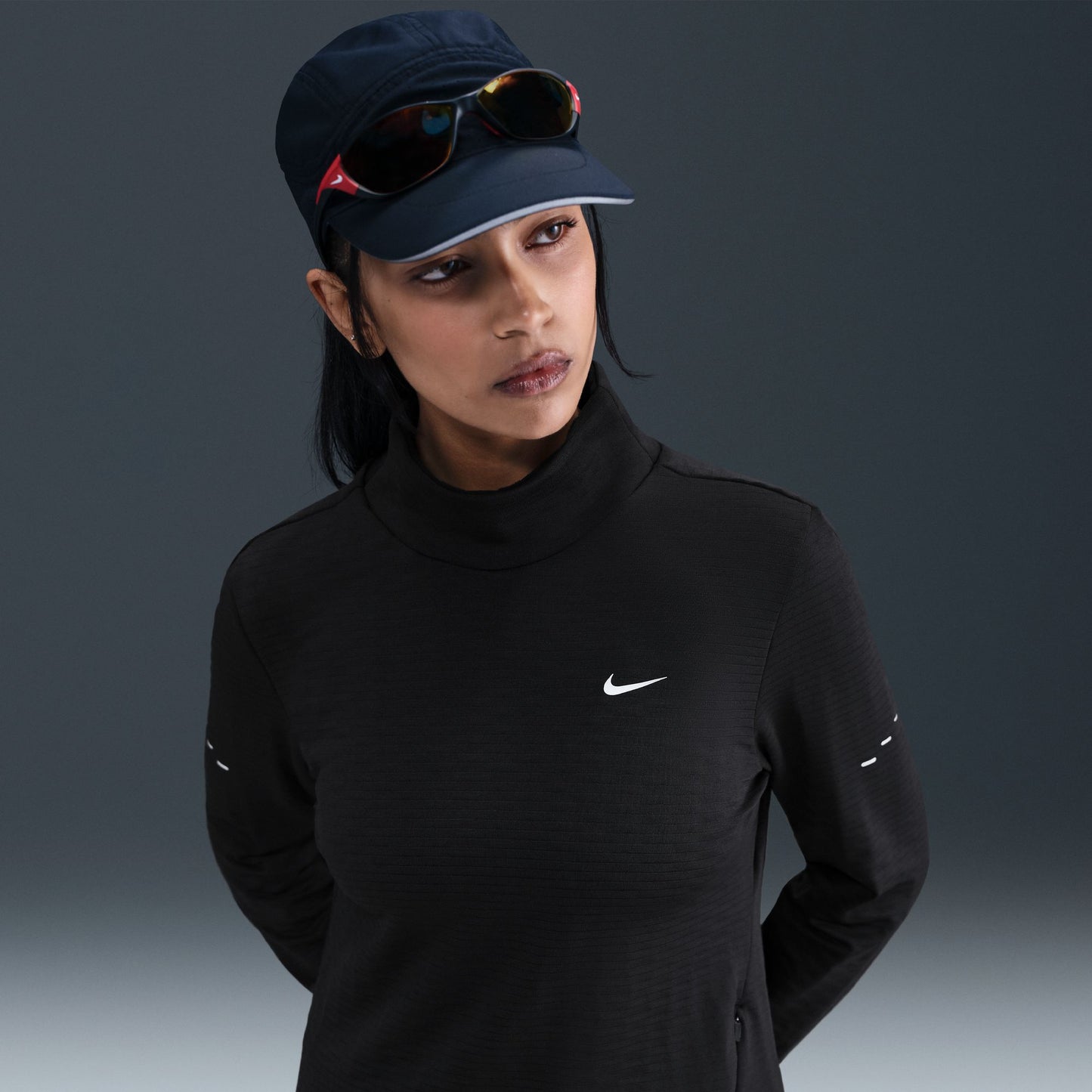 Women's Nike Swift Therma-FIT Turtle-Neck Running Top