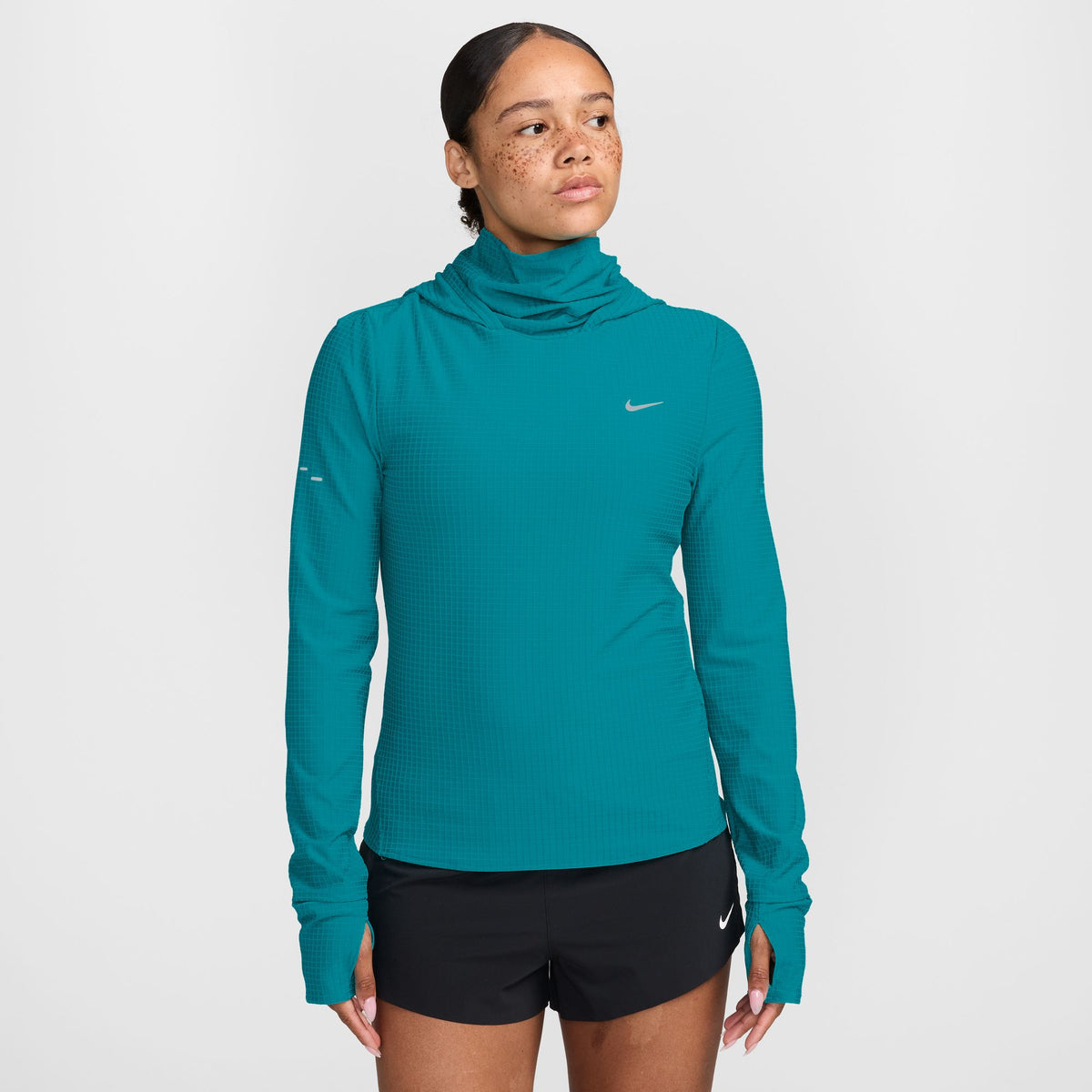 Women's Nike Swift Therma-FIT Long-Sleeve Hooded Running Top