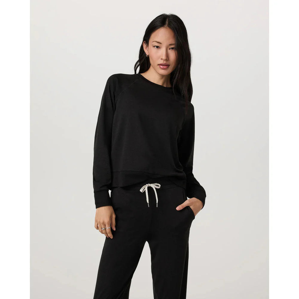 Women's Vuori Long Sleeve Halo Crew