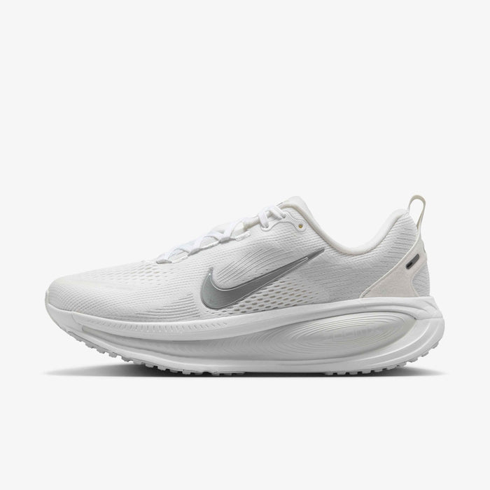 Women's Nike Vomero 18