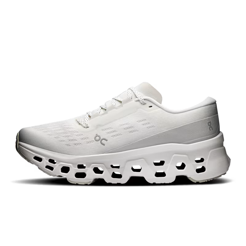 Women's On Cloudmonster 3