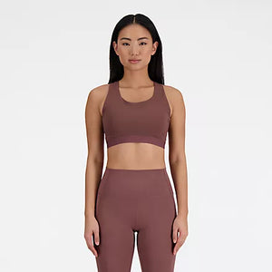 New Balance Sleek Medium Support Pocket Sports Bra