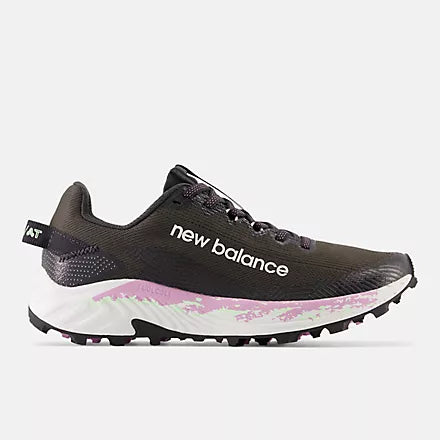 Women's New Balance FuelCell Summit Unknown v4